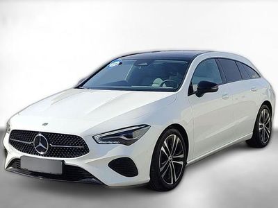 Gebraucht Mercedes CLA180 Shooting Brake 150 PS (110 kW) 2024 Weiß Kombi