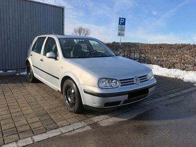 Silber Gebraucht 1998 VW Golf Limousine | 1.630 € (Fairer Preis)