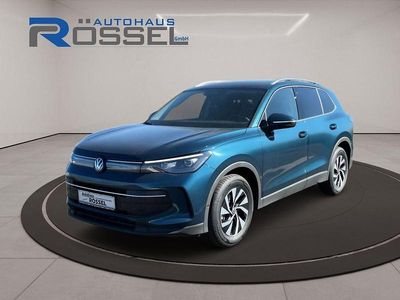 Neu VW Tiguan 150 PS (110 kW) 2026 Nightshade blue SUV