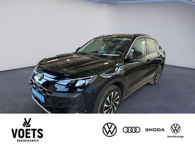 Second-hand VW T-Roc Style 150 CP (110 kW) 2026 Negru SUV