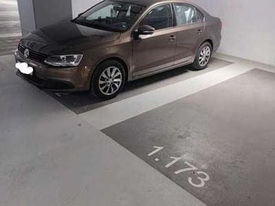 Gebraucht VW Jetta Trendline 105 PS (77 kW) 2011 Limousine