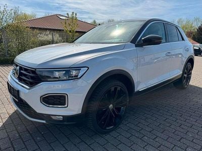 Second-hand VW T-Roc Style 150 CP (110 kW) 2020 Argintiu SUV