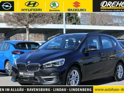 Gebraucht BMW 220 Active Tourer Advantage 192 PS (141 kW) 2018 Black sapphire Van / Kleinbus
