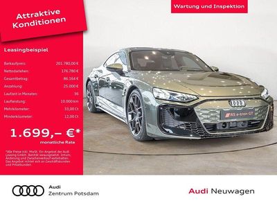 Grün Neu 2025 Audi e-tron GT quattro Performance Limousine | 178.999 €
