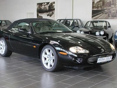 Gebraucht Jaguar XK8 284 PS (208 kW) 2000 Schwarz Cabrio
