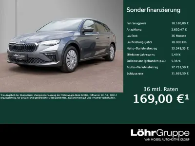 Gebraucht Skoda Scala Essence 95 PS (69 kW) 2025 Graphitegrau metallic Kleinwagen