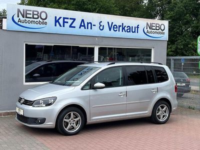 Gebraucht VW Touran Comfortline 140 PS (102 kW) 2013 Silber Van / Kleinbus