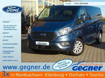 Usata Ford Tourneo Titanium 185 CV (136 kW) 2021 Blu Monovolume
