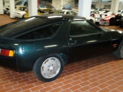Usata Porsche 928 301 CV (221 kW) 1982 Verde Coupé