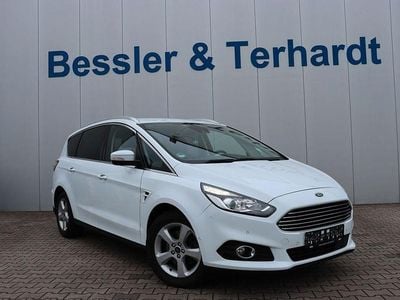 Gebraucht Ford S-MAX Titanium 150 PS (110 kW) 2017 Weiß Van / Kleinbus