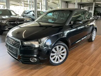 Gebraucht Audi A1 Ambition 122 PS (89 kW) 2013 Schwarz Kleinwagen