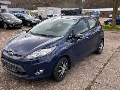 Gebraucht Ford Fiesta Trend 82 PS (60 kW) 2011 Blau Kleinwagen