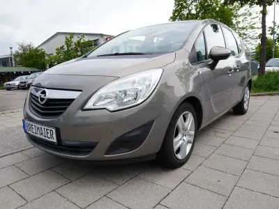 Gebraucht Opel Meriva Edition 131 PS (96 kW) 2010 Grau Van / Kleinbus