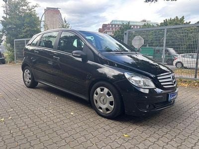 Mercedes B180
