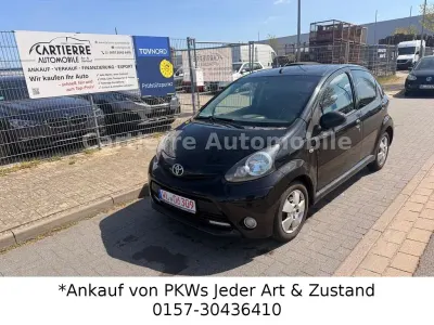 Gebraucht Toyota Aygo Connect Style 68 PS (50 kW) 2012 Schwarz Kleinwagen