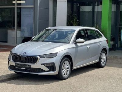 Neu Skoda Scala Selection 116 PS (85 kW) 2025 Brillantsilber Kleinwagen