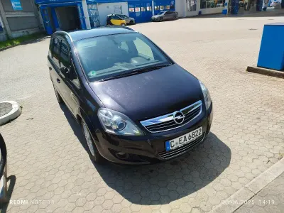 Gebraucht Opel Zafira Sport 125 PS (91 kW) 2011 Schwarz Van / Kleinbus
