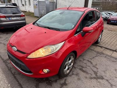 Rot Gebraucht 2009 Ford Fiesta Titanium Kleinwagen | 1.990 € (Guter Preis)