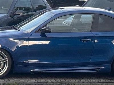 Blau Gebraucht 2011 BMW 135 Coupé Performance Coupé | 21.499 €