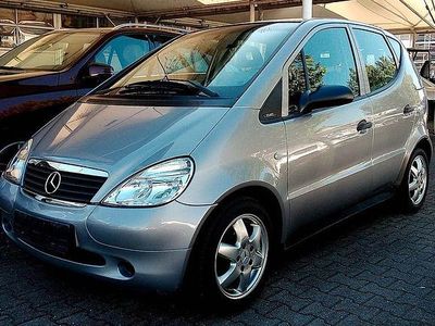Usata Mercedes A160 Classic 102 CV (75 kW) 2000 Argento Berlina