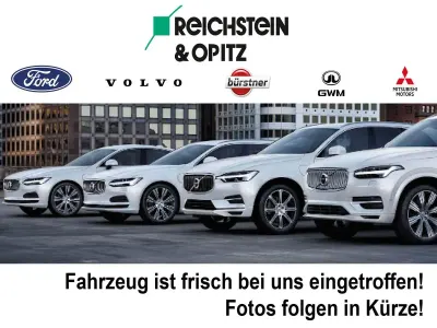 Gebraucht Volvo XC40 Ultimate 197 PS (144 kW) 2024 Crystal white pearl SUV