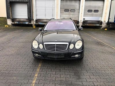 Mercedes E220