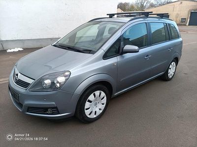 Second-hand Opel Zafira 140 CP (102 kW) 2007 Andere farben Monovolum