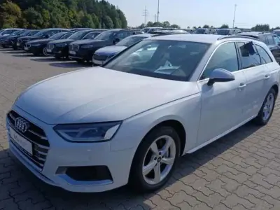 Gebraucht Audi A4 Advanced 204 PS (150 kW) 2024 Weiß Kombi