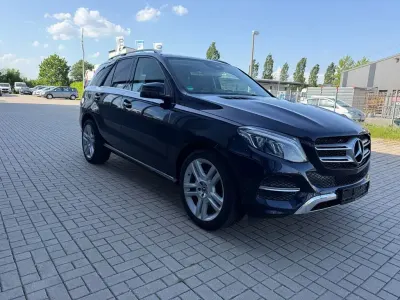 Gebraucht Mercedes GLE350 258 PS (189 kW) 2017 Blau SUV