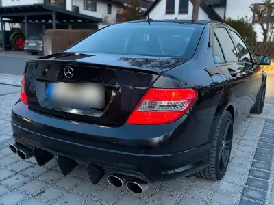 Gebraucht Mercedes C63 AMG 204 PS (150 kW) 2009 Schwarz Limousine