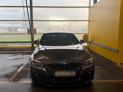 Gebraucht BMW 335 306 PS (225 kW) 2014 Grau Limousine