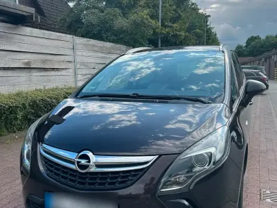 Gebraucht Opel Zafira 136 PS (100 kW) 2015 Braun Van / Kleinbus