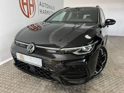 Neu VW Golf VIII R-line 150 PS (110 kW) 2026 Schwarz Kombi