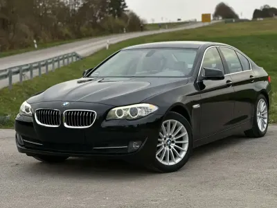 Gebraucht BMW 523 204 PS (150 kW) 2011 Schwarz Limousine