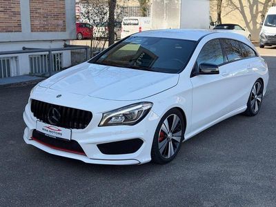 Gebraucht Mercedes CLA180 Shooting Brake Urban 122 PS (89 kW) 2018 Weiß Kombi