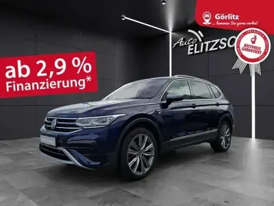 Gebraucht VW Tiguan Allspace Elegance 245 PS (180 kW) 2022 Atlantic blue metallic SUV