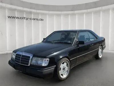 Gebraucht Mercedes 300 179 PS (131 kW) 1991 Schwarz Coupé