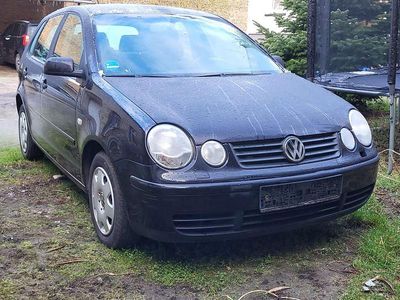Gebraucht VW Polo Basis 75 PS (55 kW) 2004 Schwarz Kleinwagen