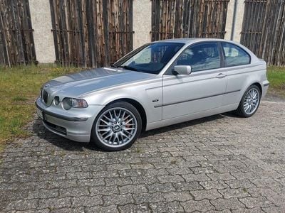 BMW 325