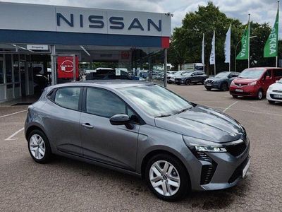 Neu Renault Clio V Evolution 91 PS (66 kW) 2025 Grau Limousine