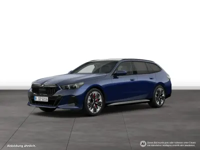 Gebraucht BMW 540 M Sport 286 PS (210 kW) 2026 Blau Kombi