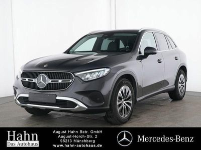 Grau Gebraucht 2025 Mercedes GLC220 Avantgarde SUV | 53.950 € (Fairer Preis)