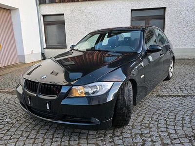 Gebraucht BMW 320 150 PS (110 kW) 2005 Schwarz Limousine