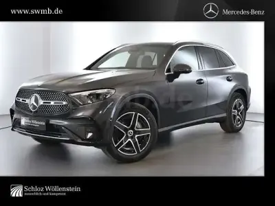 Używany Mercedes GLC220 AMG 2026 Szary