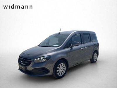 Mercedes T180