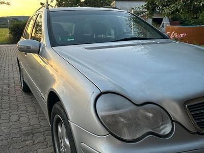 Mercedes C270