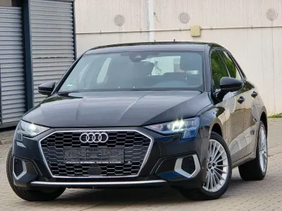 Gebraucht Audi A3 Sportback Advanced 110 PS (80 kW) 2020 Schwarz Kleinwagen
