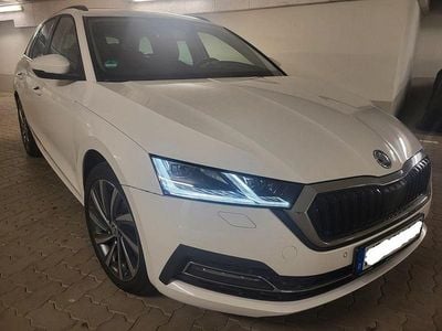 Gebraucht Skoda Octavia First Edition 150 PS (110 kW) 2021 Weiß Kombi
