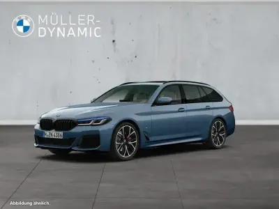 Gebraucht BMW 540 M Sport 340 PS (250 kW) 2023 Arctic race blue Kombi