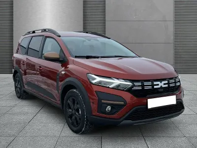 Neu Dacia Jogger Extreme 141 PS (103 kW) 2025 Terracottabraun Van / Kleinbus